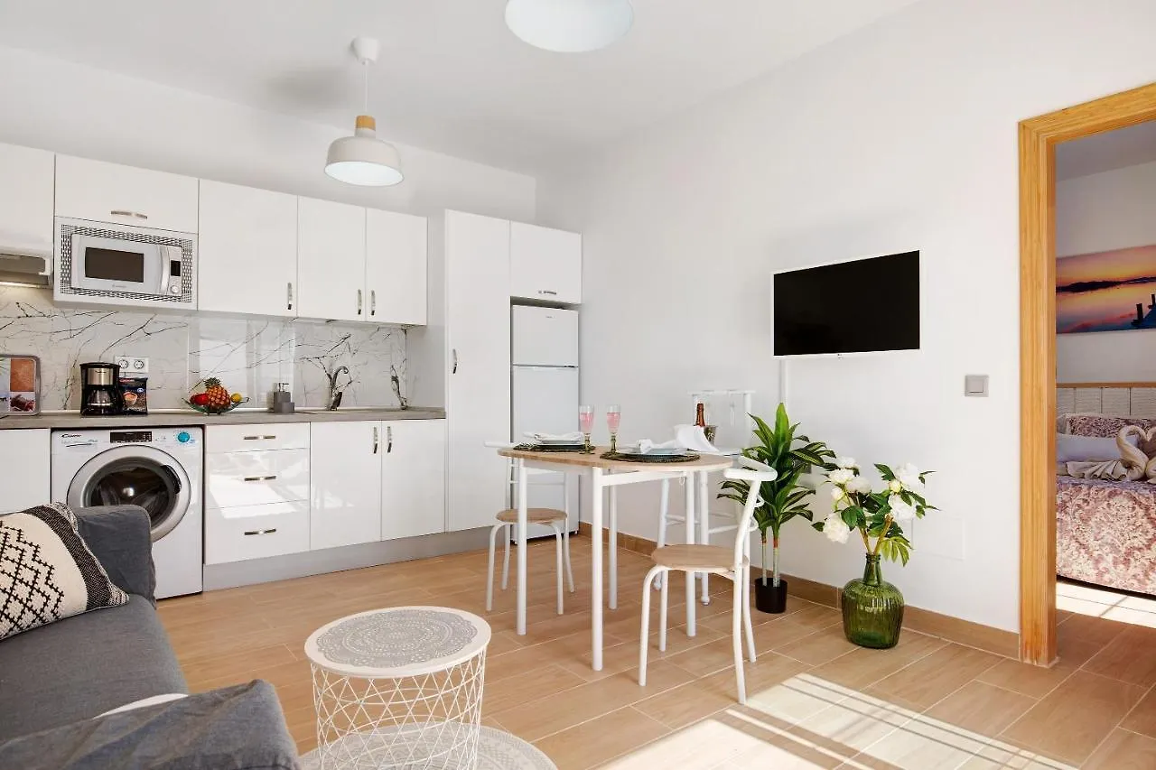 טרחלחו Apartamento El Naranjo Con Jacuzzi ספרד