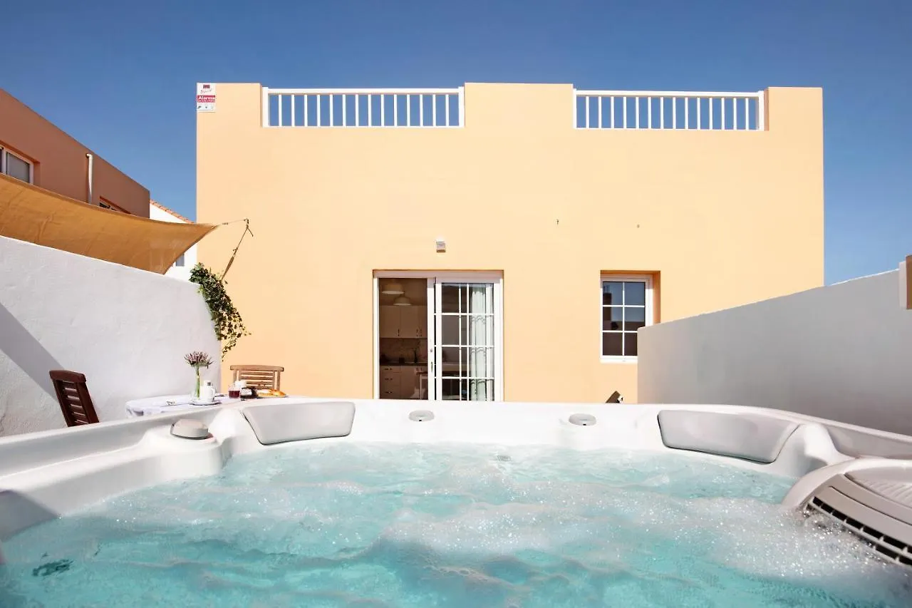 דירה טרחלחו Apartamento El Naranjo Con Jacuzzi